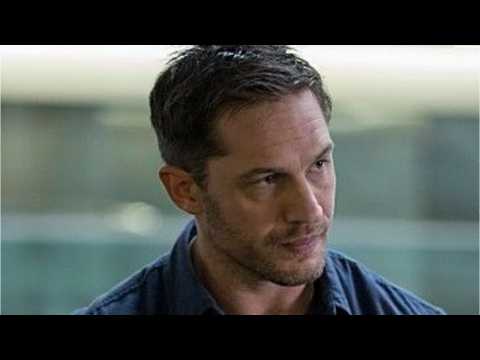 VIDEO : 'Venom' Fans Are Freaking out Over Tom Hardy's Accent