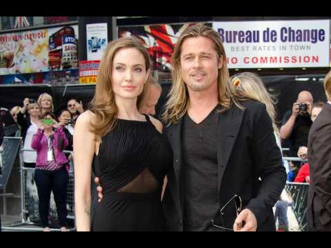 VIDEO : Angelina Jolie and Brad Pitt to continue peaceful divorce talks