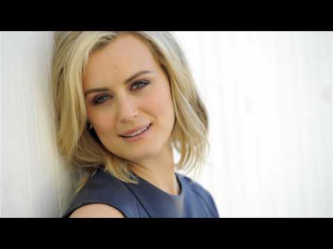 VIDEO : Taylor Schilling Joins Horror Film 'Descendant'