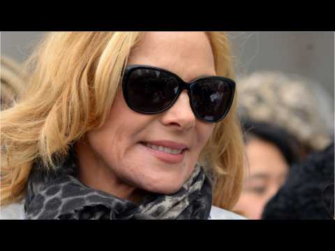 VIDEO : Kim Cattrall Blasts Sarah Jessica Parker in Wake of Her Brother's Death