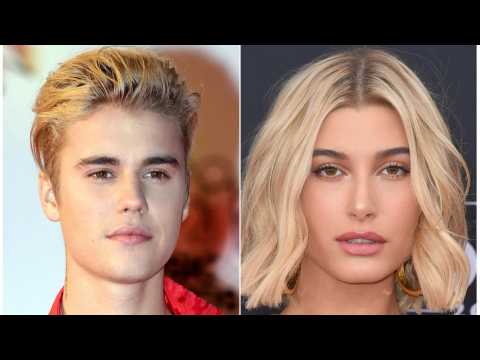 VIDEO : Newly Engaged Justin Bieber And Hailey Baldwin Spotted In NYC