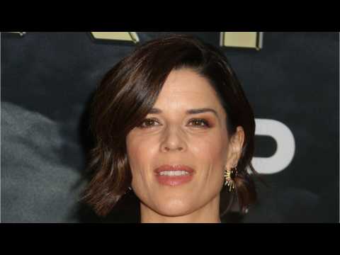 VIDEO : Neve Campbell Admits She Left Hollywood After 'Scream'