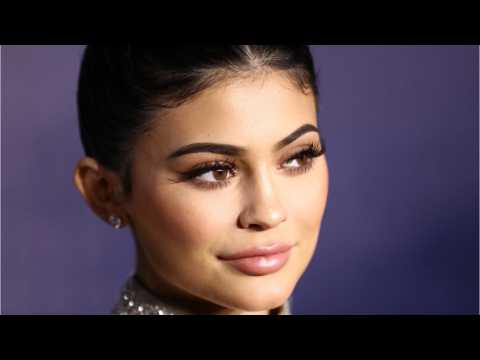VIDEO : Kylie Jenner Soon To Be Youngest Self-Made Billionaire