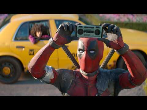 VIDEO : Ryan Reynolds Hopes To Display Deadpool?s Pansexuality