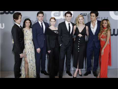 VIDEO : ?Riverdale? Cast Hints At Upcoming Deaths