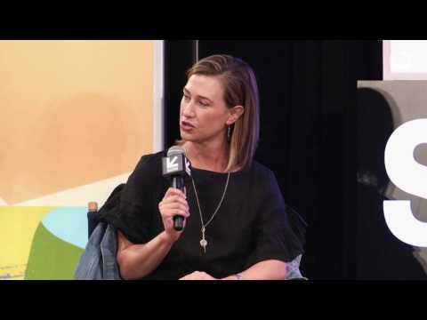 VIDEO : Paramount Exec Amy Powell Says Gender Bias Led to Termination