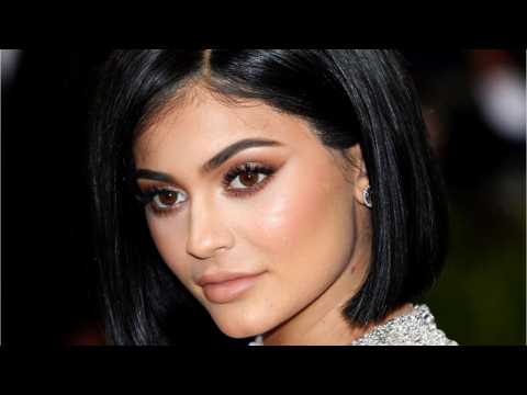 VIDEO : Kylie Cosmetics Nice Palette Returns