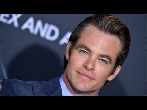 VIDEO : Chris Pine's Return To Wonder Woman