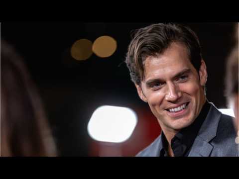 VIDEO : Henry Cavill Wants Tom Cruise To Join DC