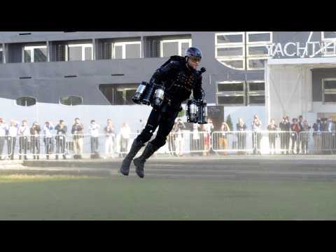 VIDEO : You Can Now Buy A Real Iron Man Jet Suit