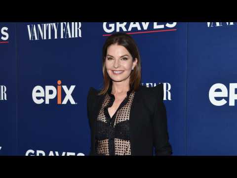 VIDEO : Sela Ward To Co-Star On New CBS TV Drama 'FBI'