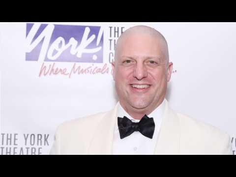 VIDEO : Broadway's Christopher Sieber Talks About Current Role In 'Annie'