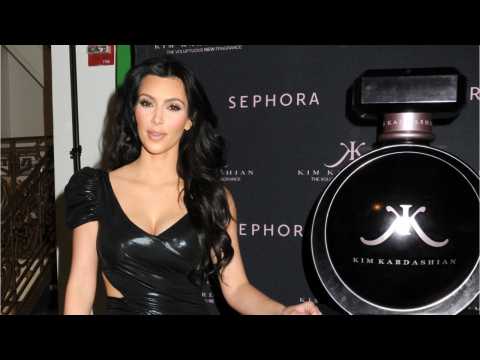 VIDEO : Kim Kardashian Is Releasing A Unisex Fragrance