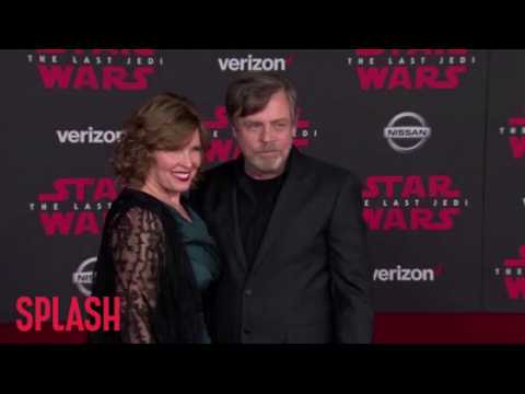 VIDEO : Mark Hamill: Carrie Fisher is 'simply irreplaceable'