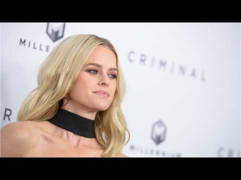 VIDEO : Alice Eve Dishes On Her 'Iron Fist' Role