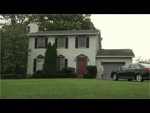 VIDEO : Perks Of Living In The Suburbs
