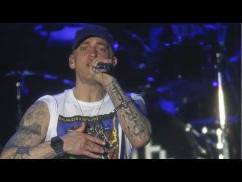 VIDEO : Eminem's New Album On Track To Be Number One