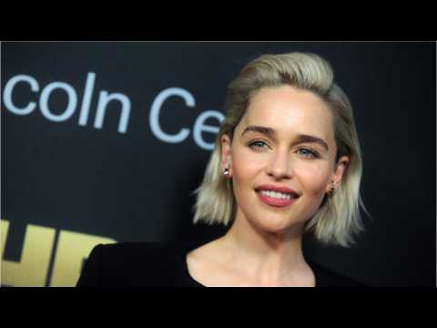 VIDEO : Emilia Clarke Talks About Bleaching Her Hair Blonde