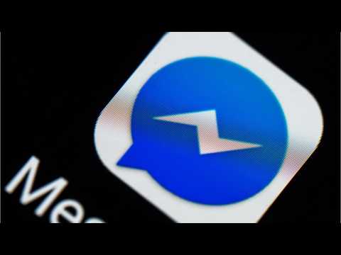 VIDEO : Deleting Messges On Facebook
