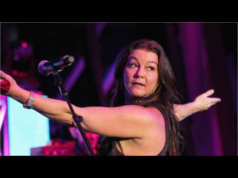 VIDEO : Gretchen Wilson Arrested For Causing A Disturbance At Connecticut Airport