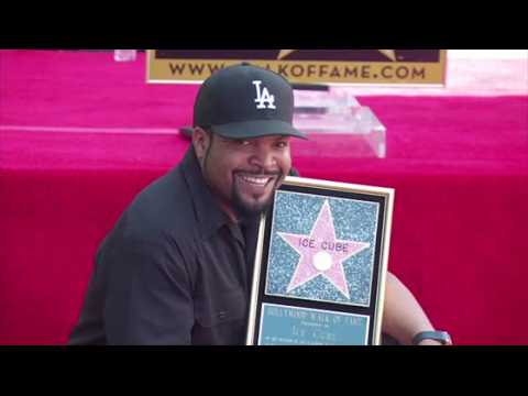 VIDEO : Ice Cube is living his dream life