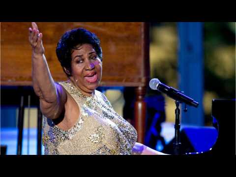 VIDEO : Aretha Franklin's Funeral To Feature Performances By Stevie Wonder, Chaka Khan, And More