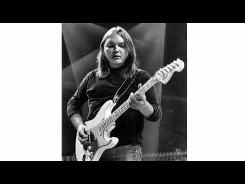 VIDEO : Lynyrd Skynyrd Guitarist Dies