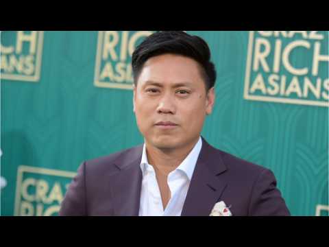 VIDEO : ?Crazy Rich Asians? Holds Top Spot At Box Office