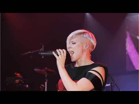 VIDEO : Robyn Returns After Eight Years With ?Missing U?