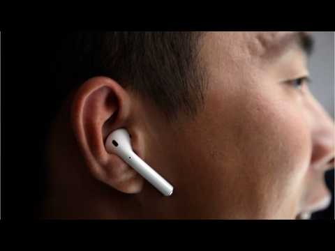 VIDEO : Apple AirPods Discounted To Lowest Price Ever