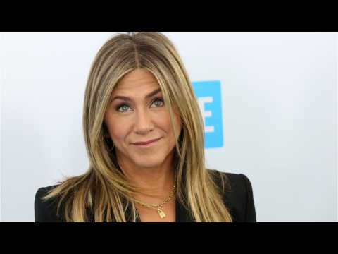 VIDEO : Jennifer Aniston Shares Potential Obstacle To Friends Reboot