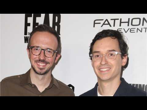 VIDEO : 'Fear The Walking Dead' Showrunners Talk About New Season