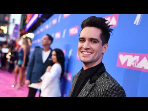 VIDEO : Brendon Urie Walks Up Skyscraper In New Music Video
