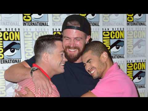 VIDEO : Stephen Amell Respects Rick Gonzalez For Set Incident