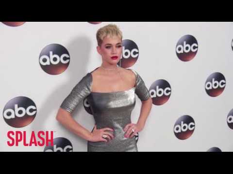 VIDEO : Katy Perry denies Dr Luke assault claims