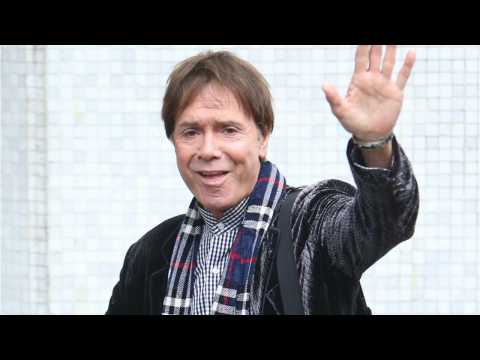 VIDEO : Cliff Richard To Release First Album Of New Materials In 14 Years
