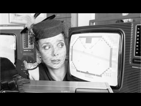 VIDEO : 'Doctor Who' Star Jacqueline Pearce Dies At 74