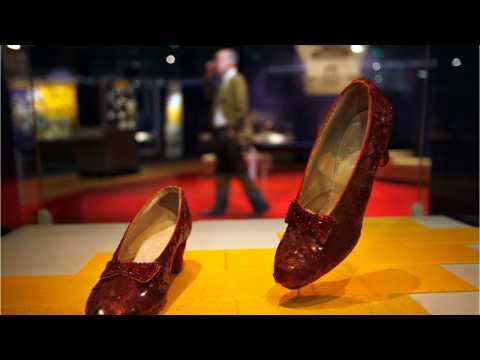 VIDEO : FBI: Dorothy's Ruby Slippers Found After 13 Years