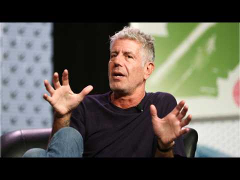 VIDEO : Anthony Bourdain Called Bill Clinton 'Rapey, Gropey, Grabby, Disgusting'
