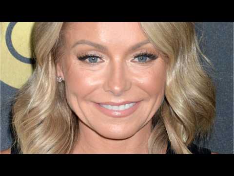 VIDEO : Kelly Ripa Responds To Suggestions Of Plastic Surgery, 'Same Nose'