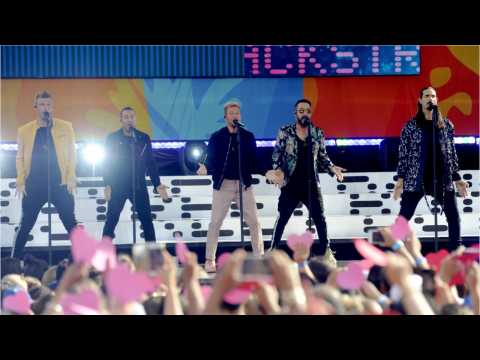 VIDEO : Backstreet Boys Cancel Concert After 14 Hurt In Storm
