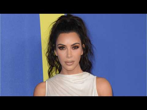 VIDEO : Is Glass Hair The Shiny New Do For You?