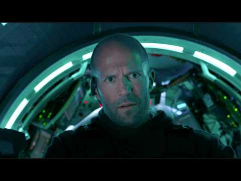 VIDEO : What Do Critics Think Of 'The Meg'?