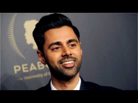 VIDEO : Hasan Minhaj Pokes Fun Movie Pass During Daily Show Exit