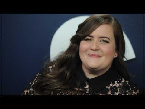 VIDEO : Aidy Bryant Opens Up About Officemate Kate McKinnon