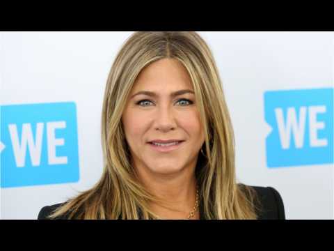 VIDEO : Jennifer Aniston Shares Her Healthy Eating Tips