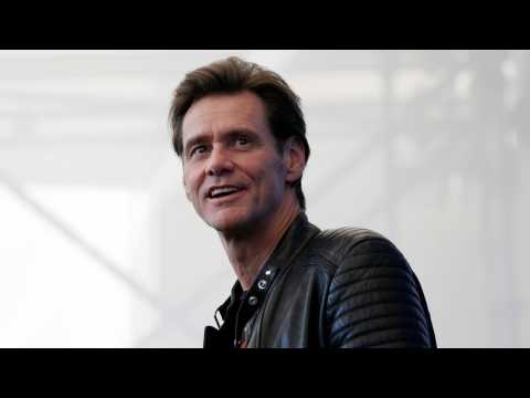 VIDEO : Jim Carrey Pays Sweet Tribute To Aretha Franklin