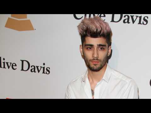 VIDEO : Zayn Malik Shows Off New Hair Color On Instagram