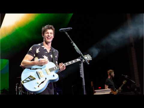 VIDEO : Shawn Mendes Headlined Rolling Stone Relaunch Event