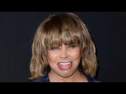 VIDEO : Tina Turner Says Goodbye To Son